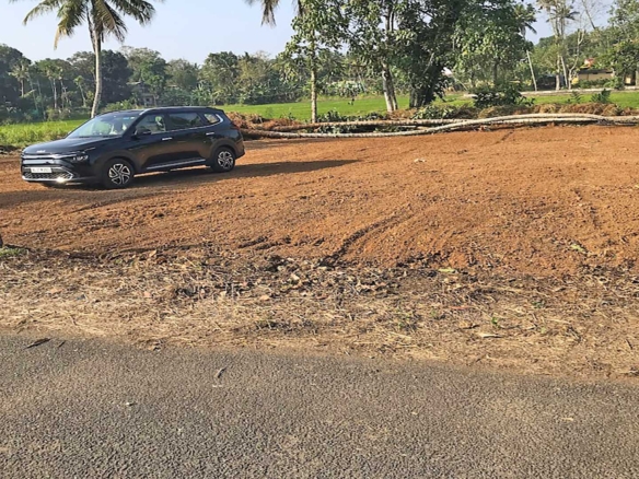 Land sale 15 Cent in Pullad Thiruvalla.