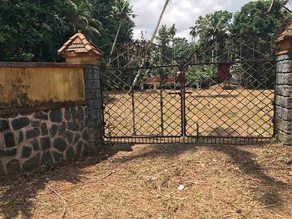 Gated plot land sale, Kumbanad near Thiruvalla with boundary wall